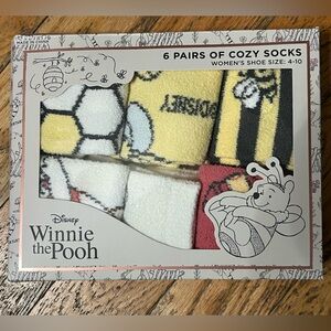 Disney Winnie the Pooh Cozy 6 Socks Set - Yellow, Black, White, Red- New!